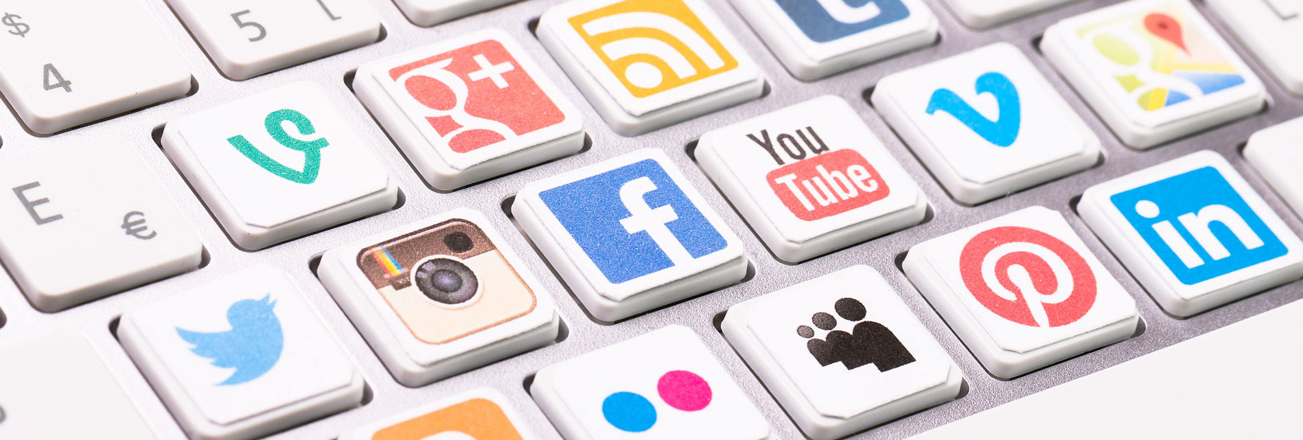 Why Social Media isn’t working Social Media - Icons - Keyboard